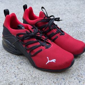 Puma Dynamic Red and Black Sneakers Soft Foam Optimal Comfort